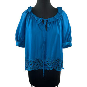 ALI RA Silk Blue Scoop Neck Cut Out Short Sleeve Design Top Career Blouse Sz 6